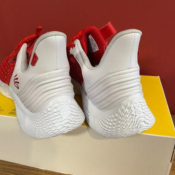 Under Armour Curry Flow 9 Team 'White Red' 3025631-100 Basketball Shoes - NWT - Picture 6 of 10